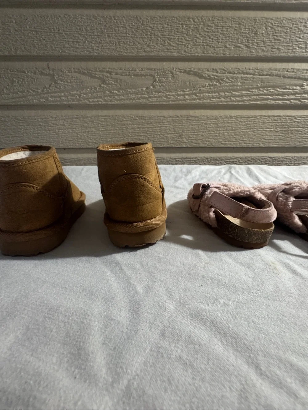 Bundle Baby faux uggs booties , Gap Pink soft slippers size 5